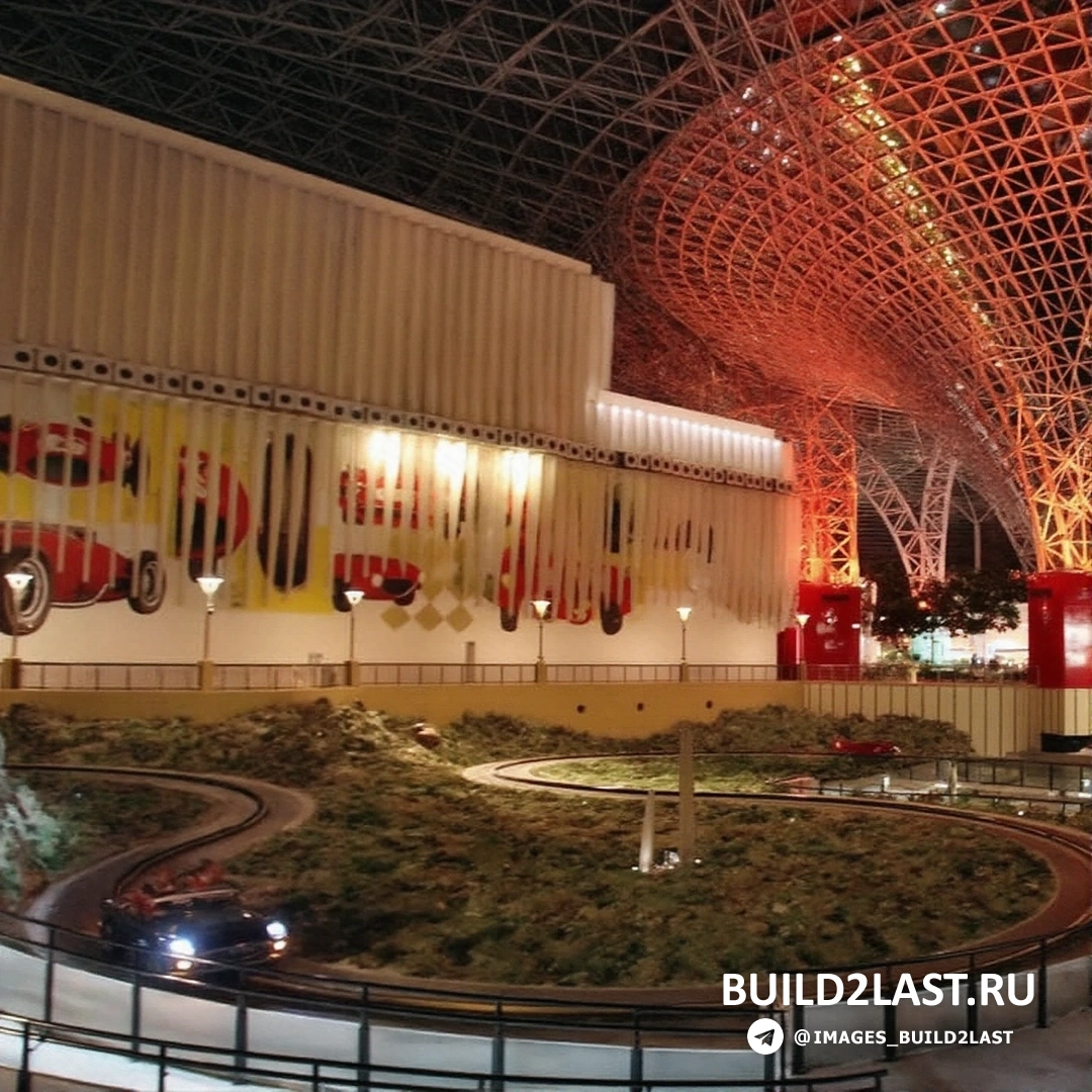    Ferrari World      -